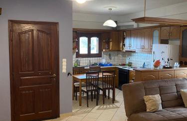 Giannis home - Photo 17