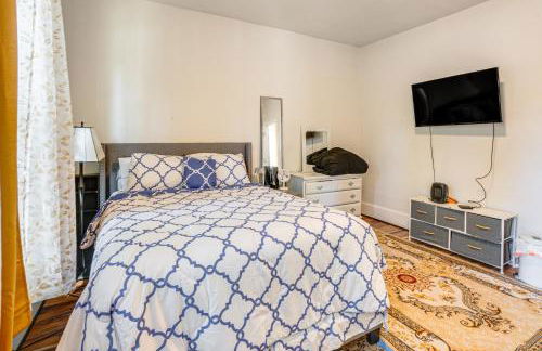 2 Mi to Dtwn Milwaukee Family Home with Yard - Photo 10