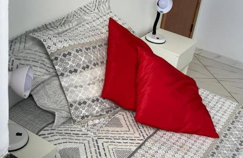 Unamar, conforto em frente a praia! - Foto 24