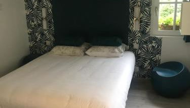 LA PETITE COUR - Photo 2