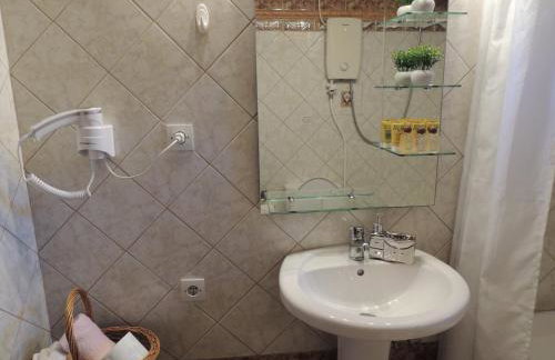 Prespes Lake View Family Apartment - Photo 24