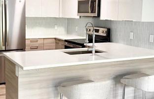 Modern Furnished Apartment in Heart of Quincy - Foto 6