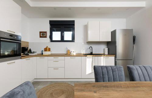 NEW - House KoStella - Drniš - Foto 8