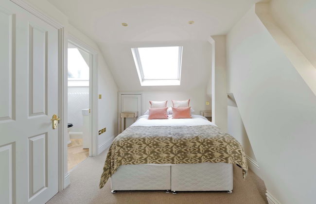 Central London 4BR Queens Park Family Home With Garden - Foto 13