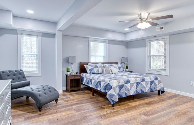 4BR Lodge on Wolf Creek – Fishing, Hiking, New River Fun & Hokie Weekends - Foto 4