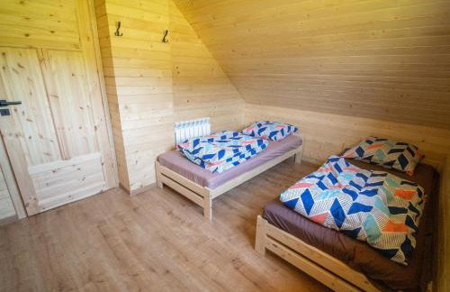 Domki nad rzeką w Komańczy - Foto 29