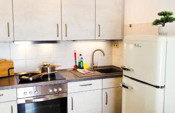 KOMM - Panoramablick - Balkon - Küche - Parkplatz - Foto 3