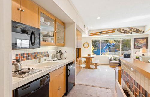 Palisades Tahoe Lodge Rentals Studio #214 - Foto 3