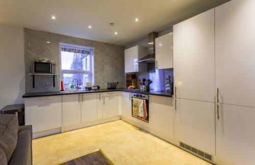 The Bungalow - Ardullie Lodge - Photo 10