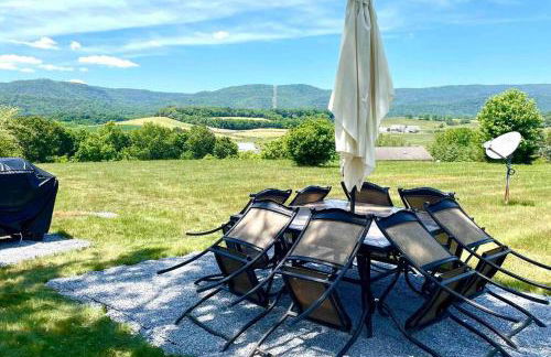 Mountain View Getaway - Stunning Views and Privacy - Foto 28