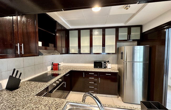 Lux BnB Travo Tower I Private Garden I Lake View - Photo 14