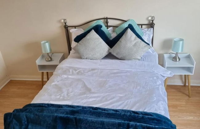 Captivating 2-bed Apartment in Belvedere - Foto 1