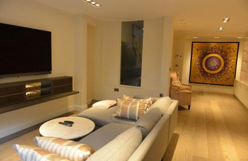 Luxury 4 Bedrooms 5 Baths 2 Receptions Family House with Garden Chelsea - Foto 46