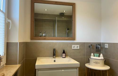 2 Ferienwohnungen in Aufhausen - die Sternengucker-Wohnung im 5-Seen-Land - Foto 5