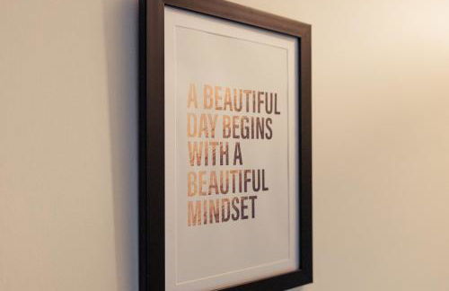 The Hive Apartment - Photo 36