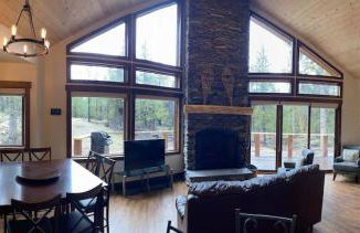 Family Friendly, Pet Friendly, New Build, 20 mi to Breckenridge - Lamplighter Lodge - Foto 1