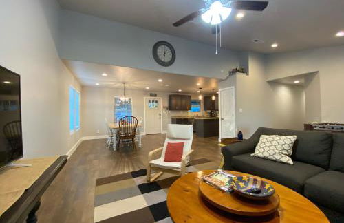 Texas Hill Country Ranch House - Great Views - Near Hidden Falls Park - Photo 9