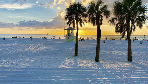 RV Camper Paradise on the Wheels Near Clearwater Beaches - Foto 2, Imagen principal