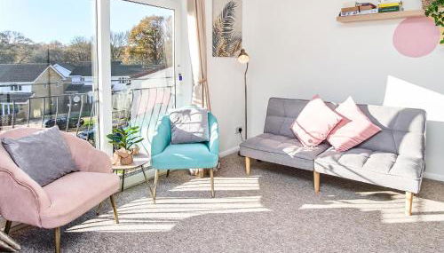 Sandown On The Creek - Photo 2