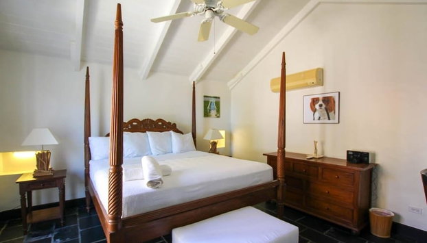 Relax by the pool, minutes from the beach - Toad Hall by BSL Rentals - Foto 3, Habitación