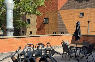 The Bake Apartment - 5 bedroom Large Apartment sleeps up to 16 person - Foto 7