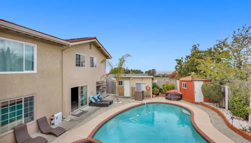 Colorful and Cozy Haven with Heated Pool - Foto 2