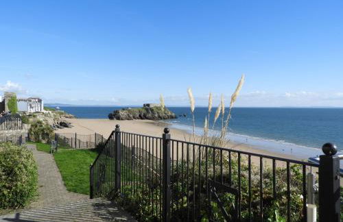 The Coach House - Photo 40