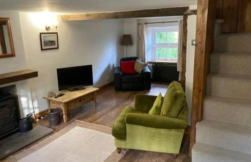 Mill Cottage, Upper Hulme - Photo 2