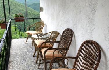 Home Holidays Crasciana, con terrazza vista sulle Alpi Apuane. - Foto 5