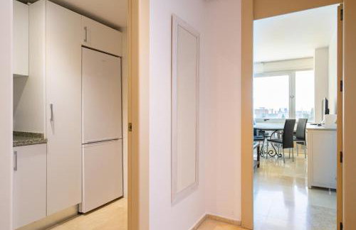 Vistas a Plaza de España y Parking Gratuito - Foto 11