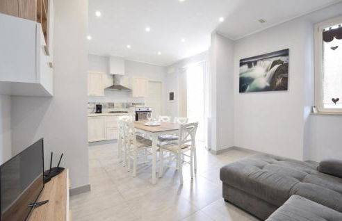 Gorgeous Home In Capezzano Pianore - Foto 13