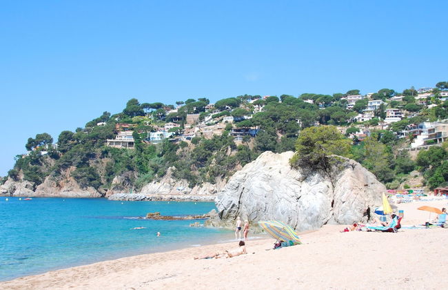 Peaceful Villa in Canyelles With Swimming Pool - Foto 19