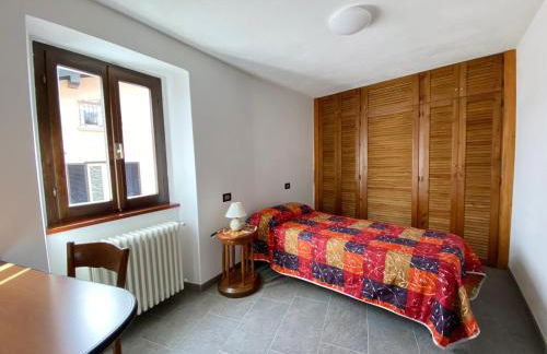 Independent Stone House with Lake View - Photo 56