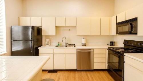 Soulard 2BR Balcony Free Parking Walk to Dining - Foto 4, stove, dishwasher, toaster