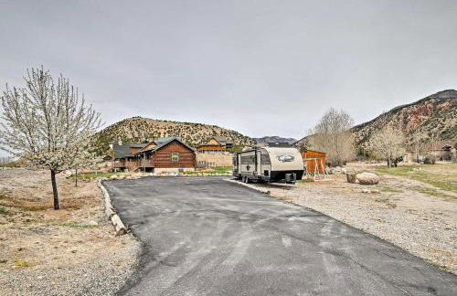 Rustic Cabin Near Palisade State Park with Deck! - Foto 28