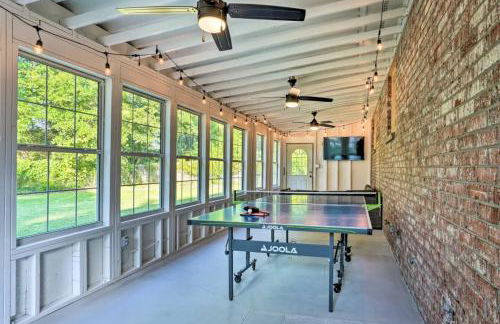 Walk to Dining, Coffee. Ping Pong, Bikes, Fire Pit - Photo 9