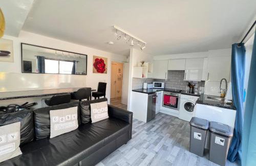 Free Parking - Modern 2BR Apt near NTU & City Centre - Foto 6