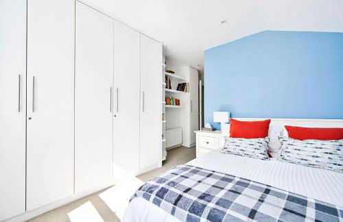 New Chic 3-Bed Flat in Clapham - Foto 16