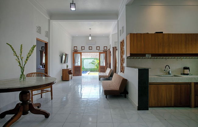 Villa Calgary Seminyak - Photo 13