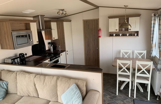 Beautiful 2-bed Caravan in Stratford-upon-avon - Foto 5