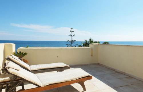 Villa Catalina Stunning 4bedroom villa with air conditioning sea views & private swimming pool ideal for families - Foto 17