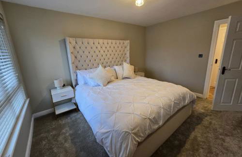 New 2 Bedroom Appartment In Manchester - Stretford - Old Trafford Close to Football-Cricket Ground & City Centre - Foto 8