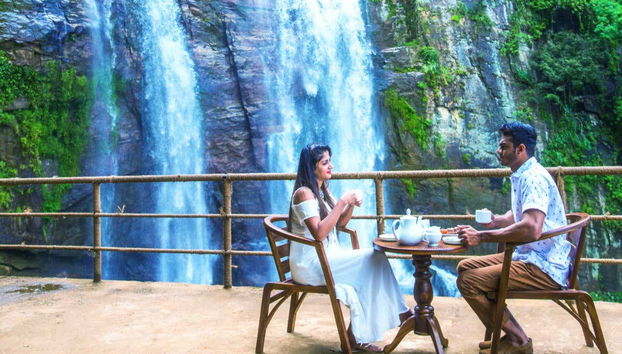 Private Ambuluwawa Tower and Ramboda Waterfall Trip - Foto 5