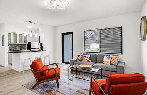 Stylish Retreat with Free Parking Great Location - Foto 1