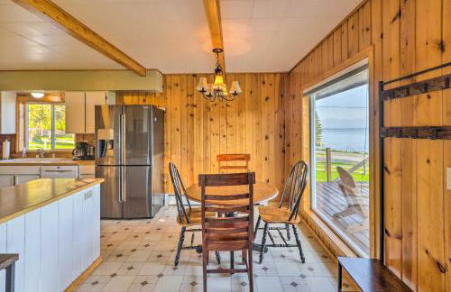 Lakeside Home with Beach about 14 Mi to Ski Area! - Foto 10