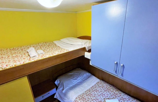 Snug Mobile Home in Toscana With Garden - Photo 5