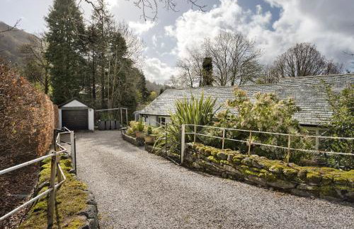 Bellfoot Rural Retreat and Hot Tub - Photo 66