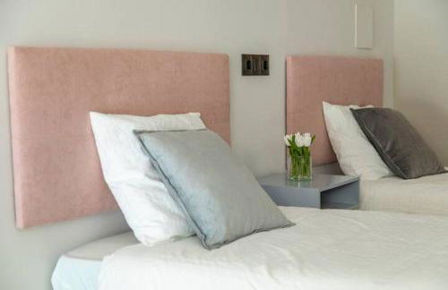 NUEVO Amplio dúplex en la zona del Palacio de Vista Alegre - Photo 7