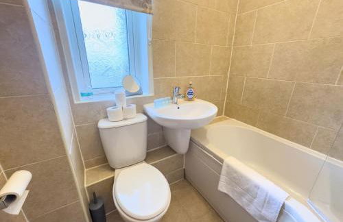 Clydebank 2 Bedroom Home - Foto 21