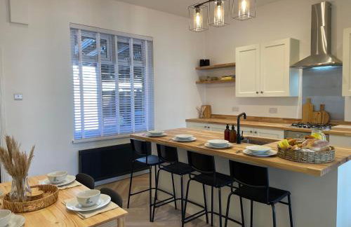 Sea Glass Cottage - Hotel style 3 bed optional hot tub - Foto 20